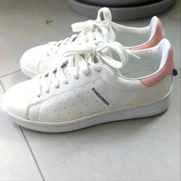 DSQUARED2 White & Pink Leather Lace Up Sneakers w Rubber Sole - size 39 like new - Picture 1 of 5